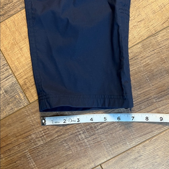 Eddie Bauer Women’s Tech Outdoor Hiking Navy Capri Pants Size 8 - Picture 13 of 13